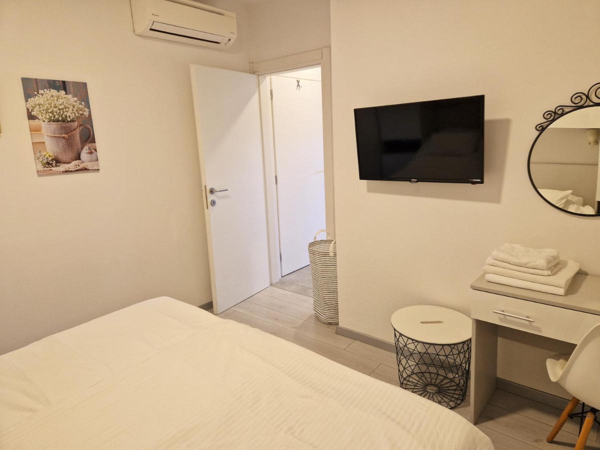 Apartments Nina ラブ エクステリア 写真