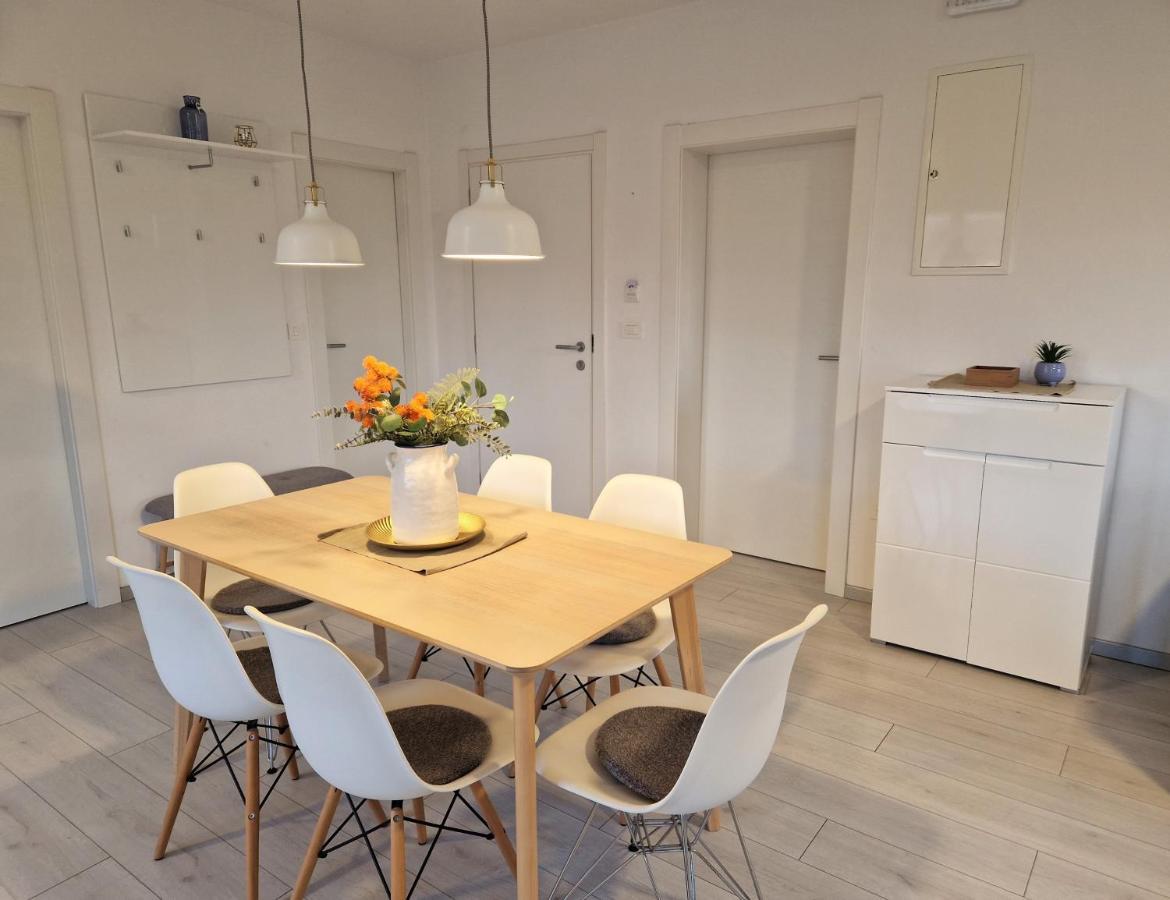 Apartments Nina ラブ エクステリア 写真