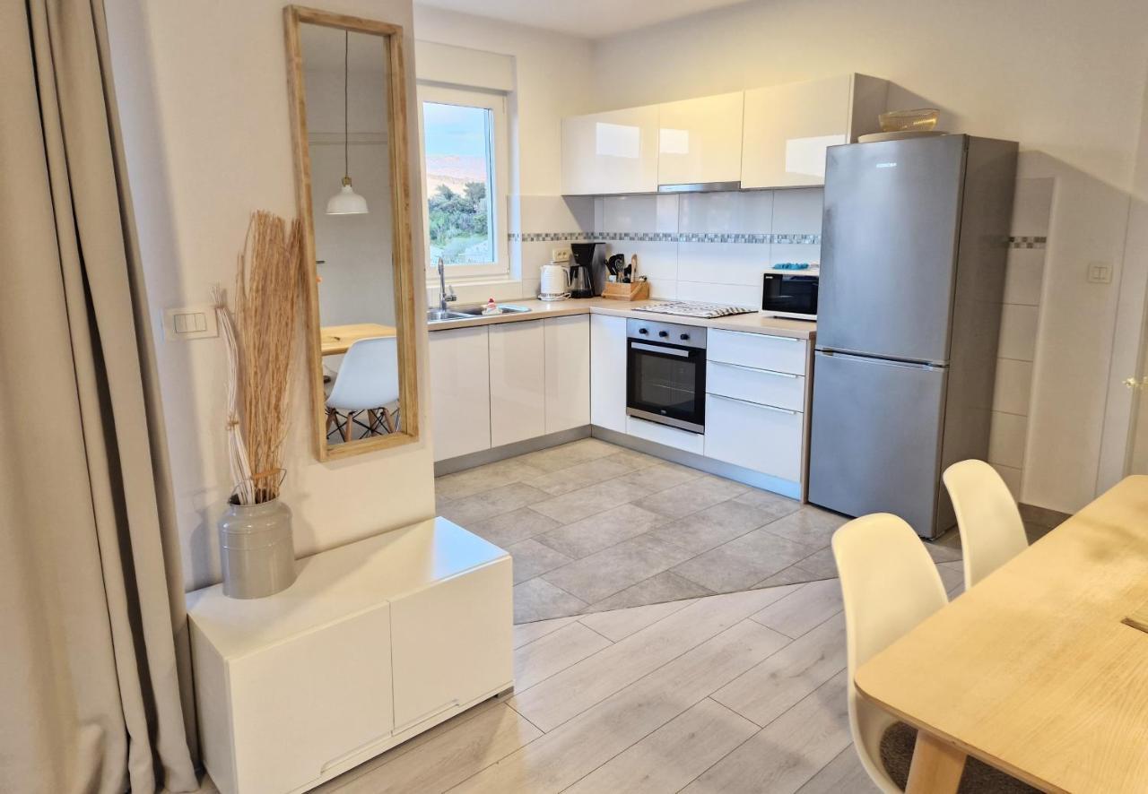 Apartments Nina ラブ エクステリア 写真