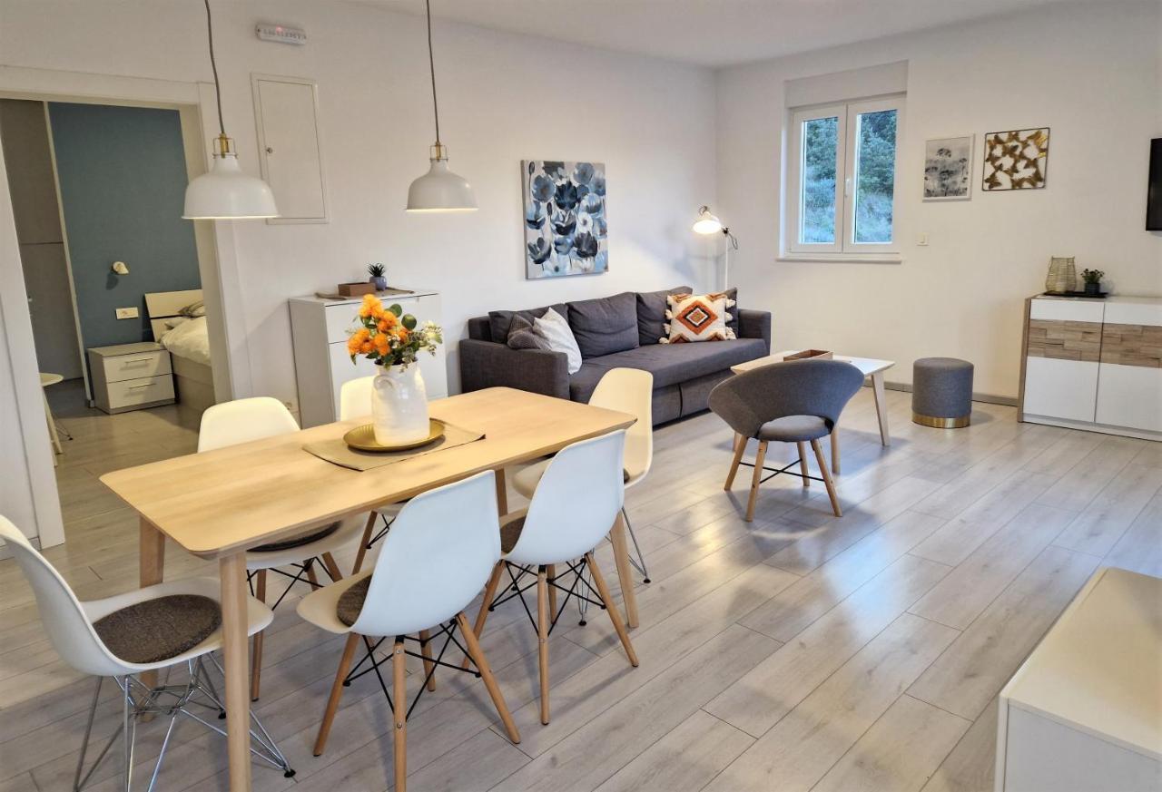Apartments Nina ラブ エクステリア 写真