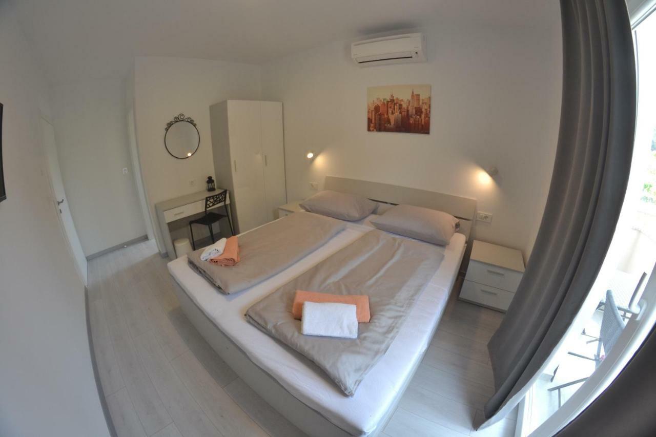 Apartments Nina ラブ エクステリア 写真