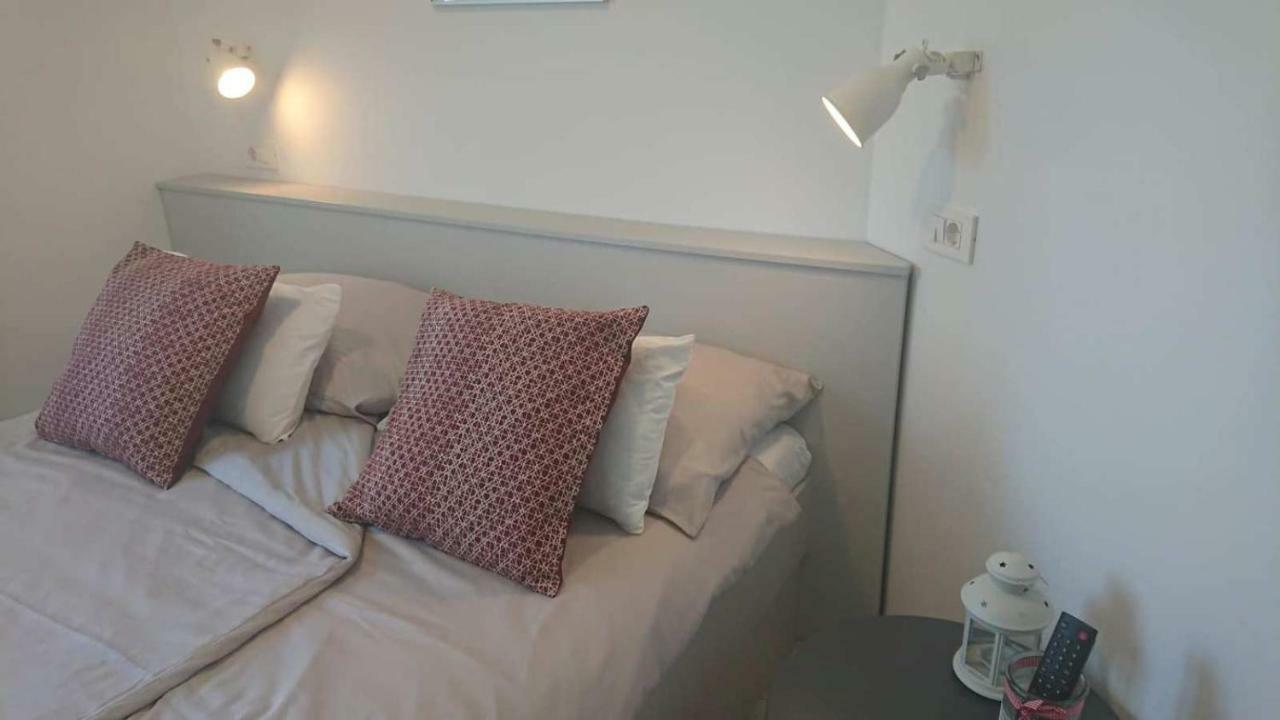 Apartments Nina ラブ エクステリア 写真