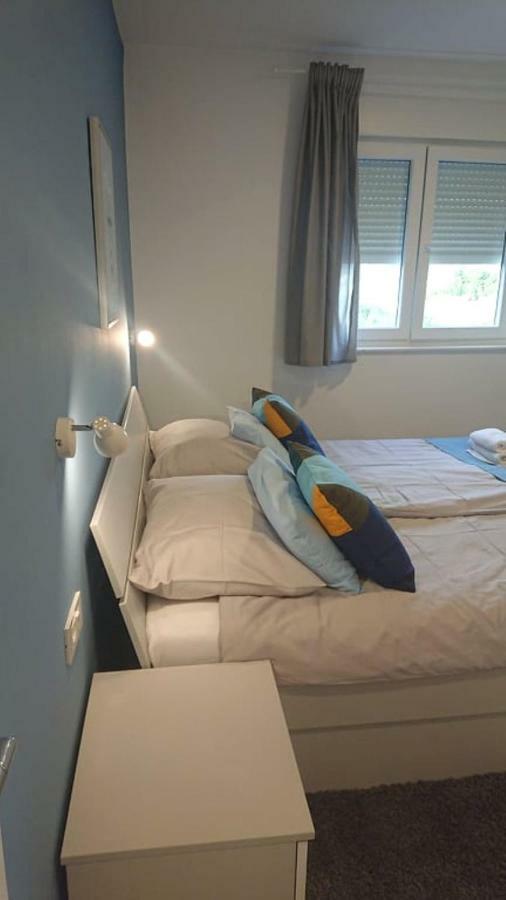 Apartments Nina ラブ エクステリア 写真