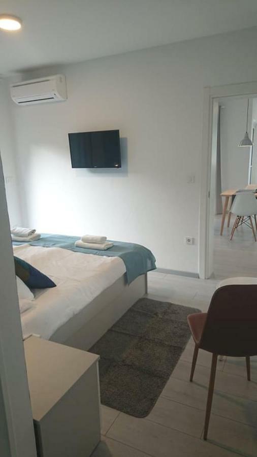 Apartments Nina ラブ エクステリア 写真